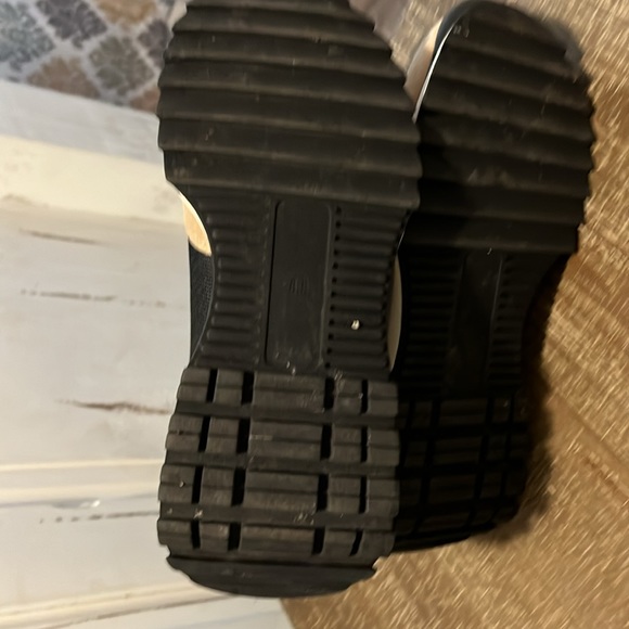 Vintage Havana 8.5 sneakers Original Design EUC - Picture 9 of 9